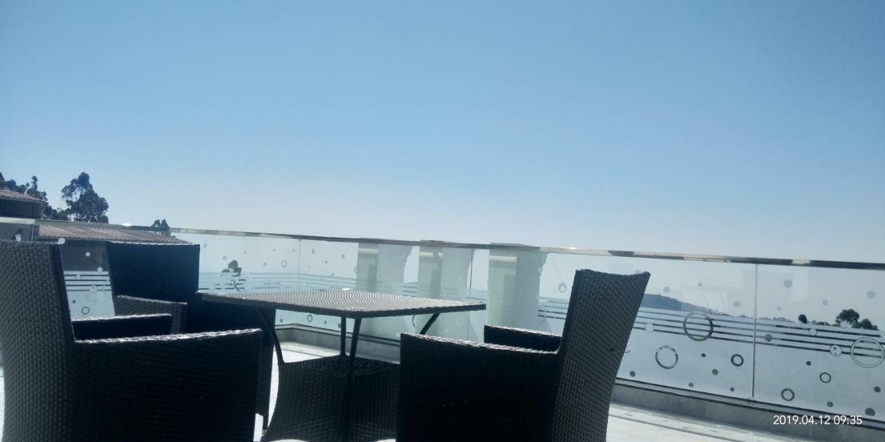 Adhithya Holidays كوديكانال المظهر الخارجي الصورة
